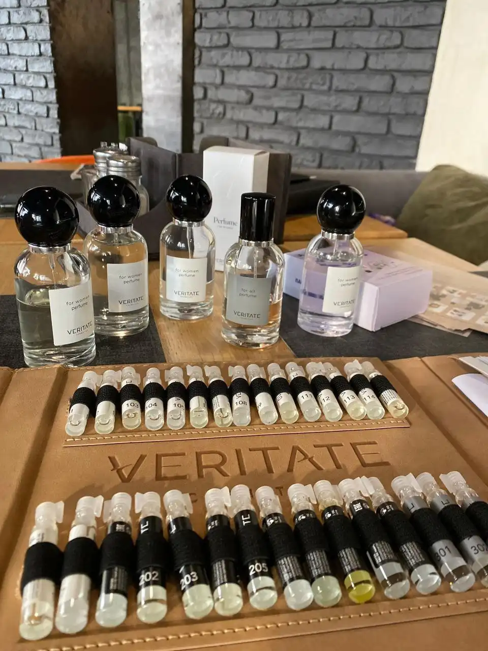 Духи VERITATE оригинальные турецкие - Парфюмерия (Барахолка) в Нижневартовск