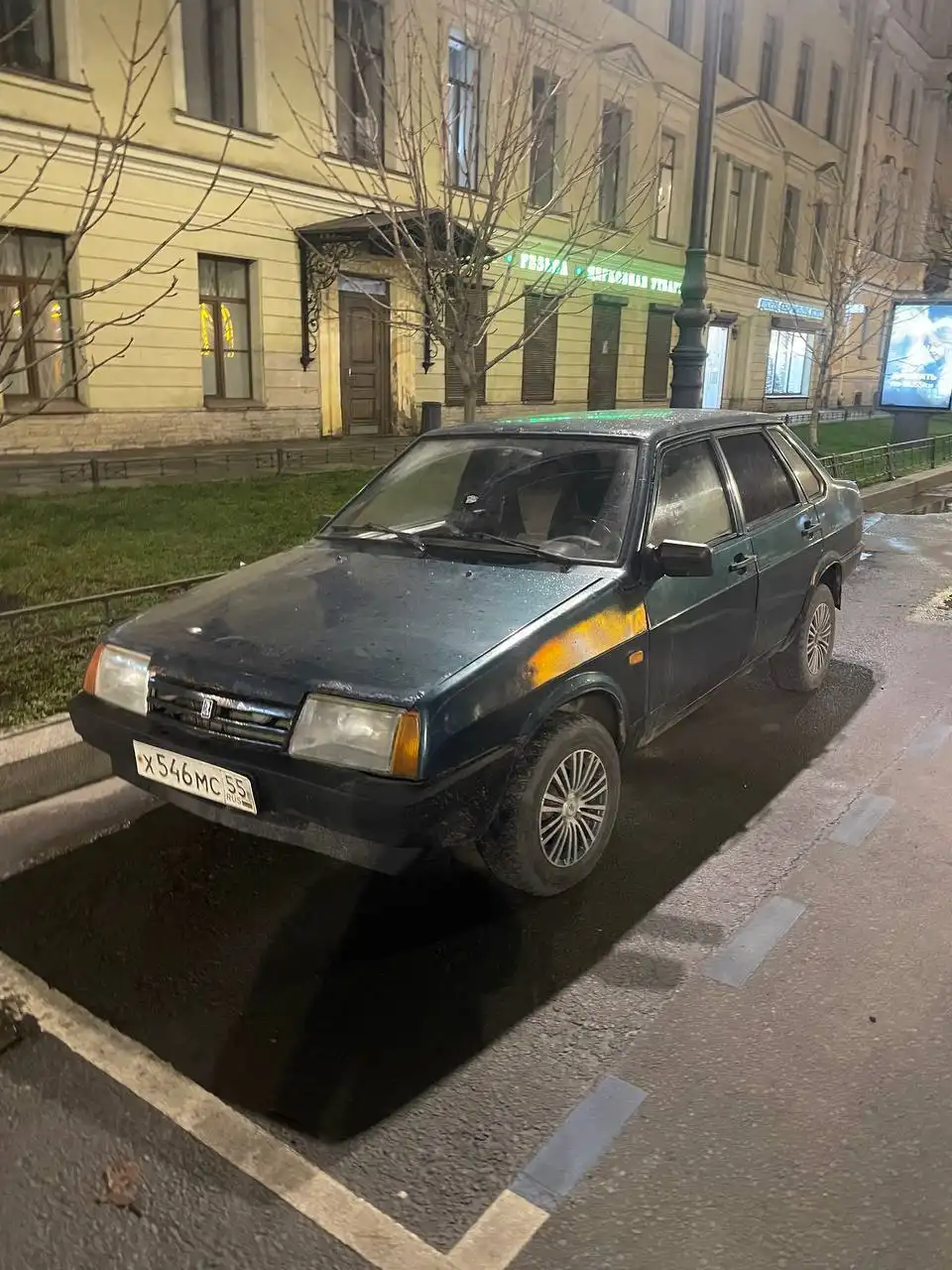 Продажа автомобиля ВАЗ 21099 в отличном состоянии