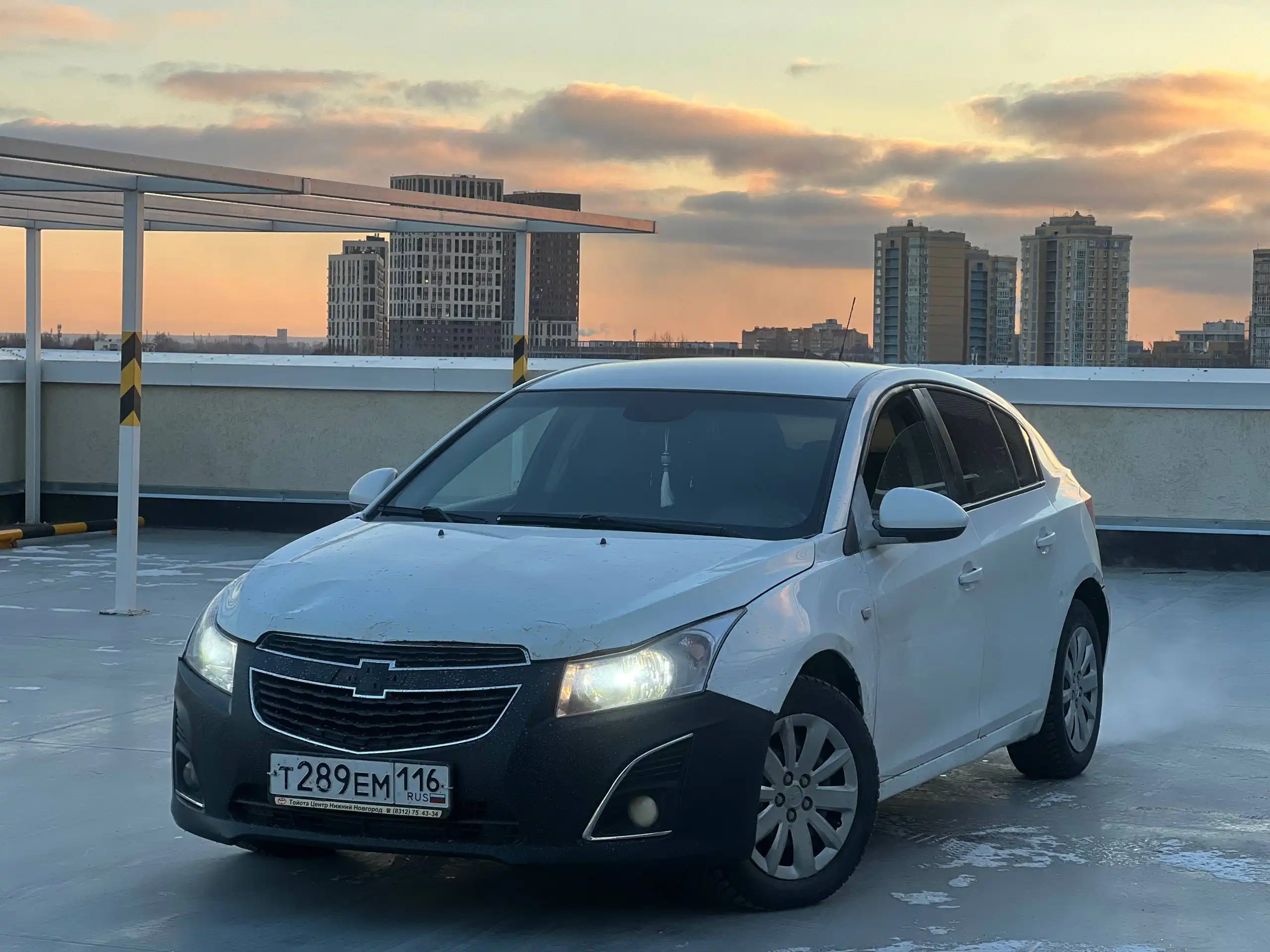 Продажа автомобиля БУ с хорошим запасом