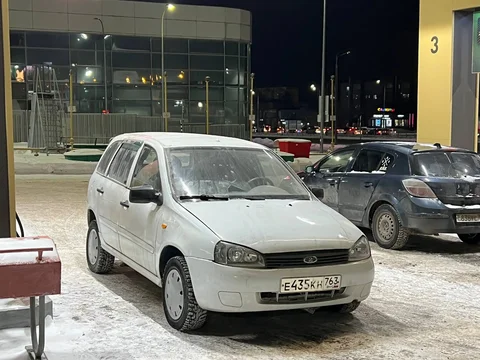 Продажа автомобильных запчастей: чашки, стаканы, дно/пороги - частное объявление в Санкт-Петербург