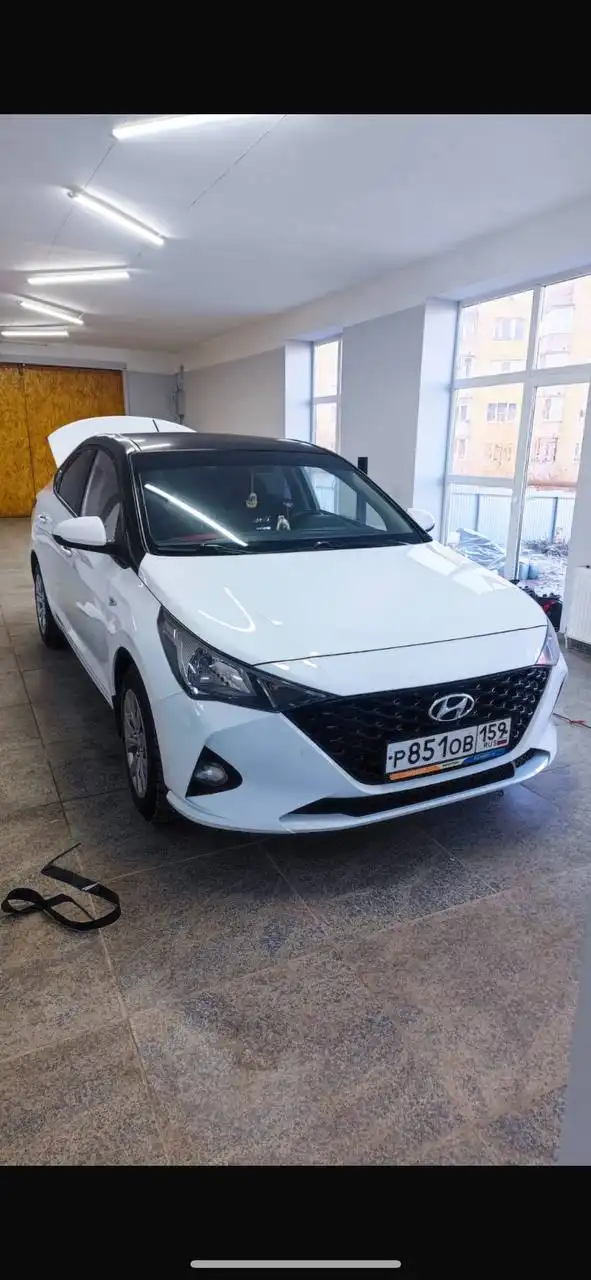 Оклейка автомобиля плёнкой в Санкт-Петербурге