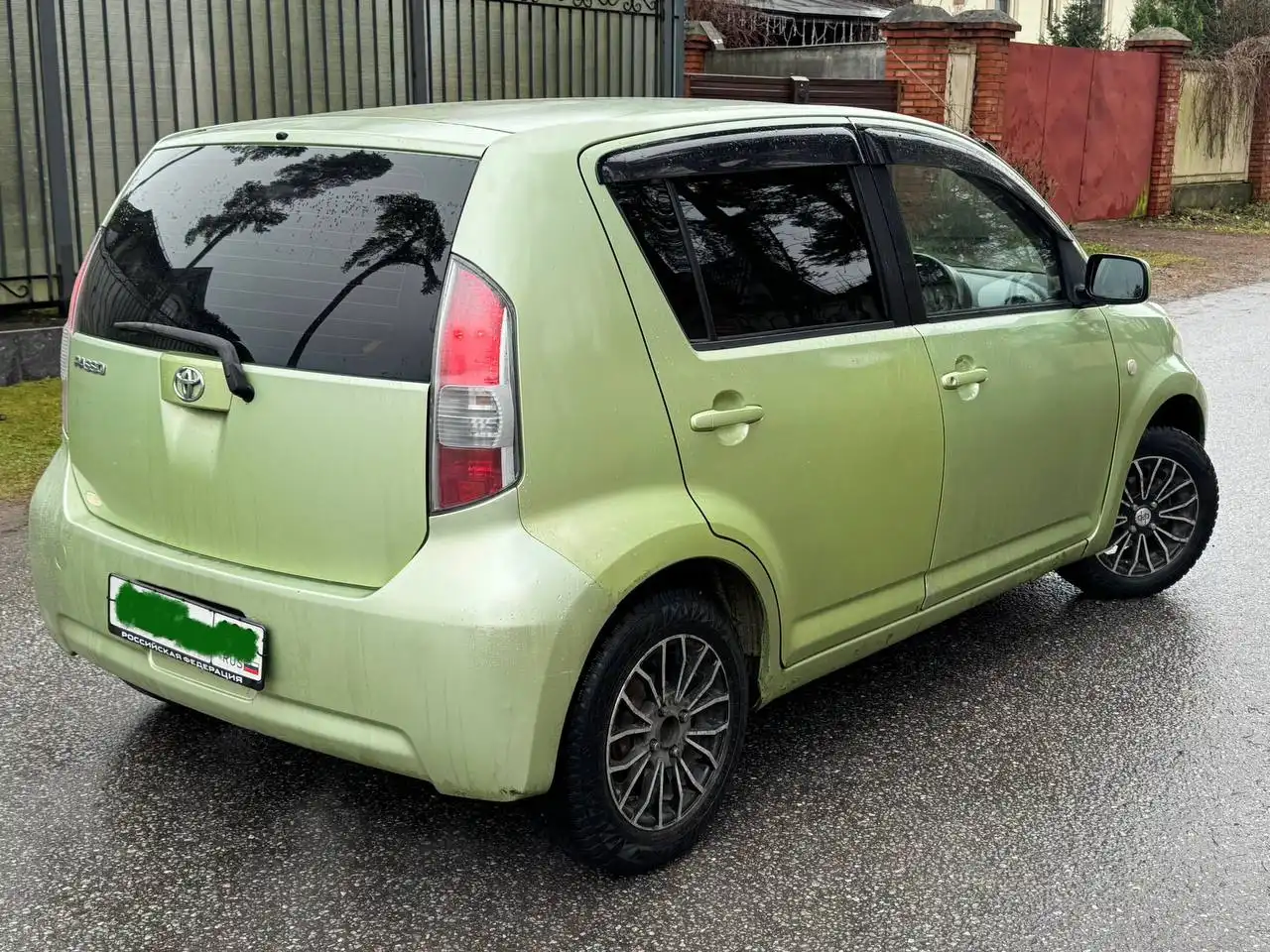 Продажа Тойота Пассо 2006 года, автомат