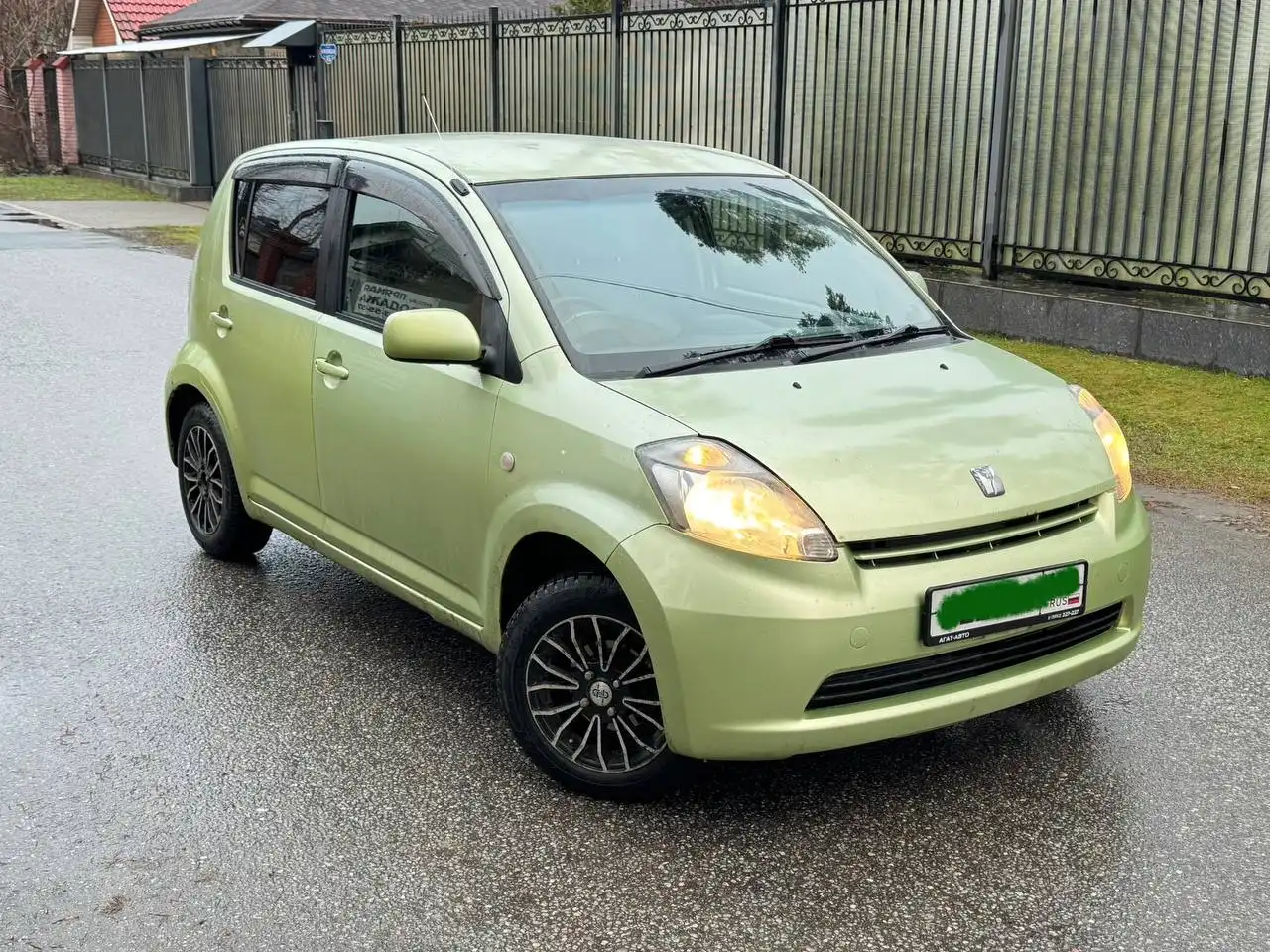 Продажа Тойота Пассо 2006 года, автомат