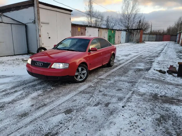 Продажа автомобиля 1.8т МКПП передний привод - частное объявление в Санкт-Петербург