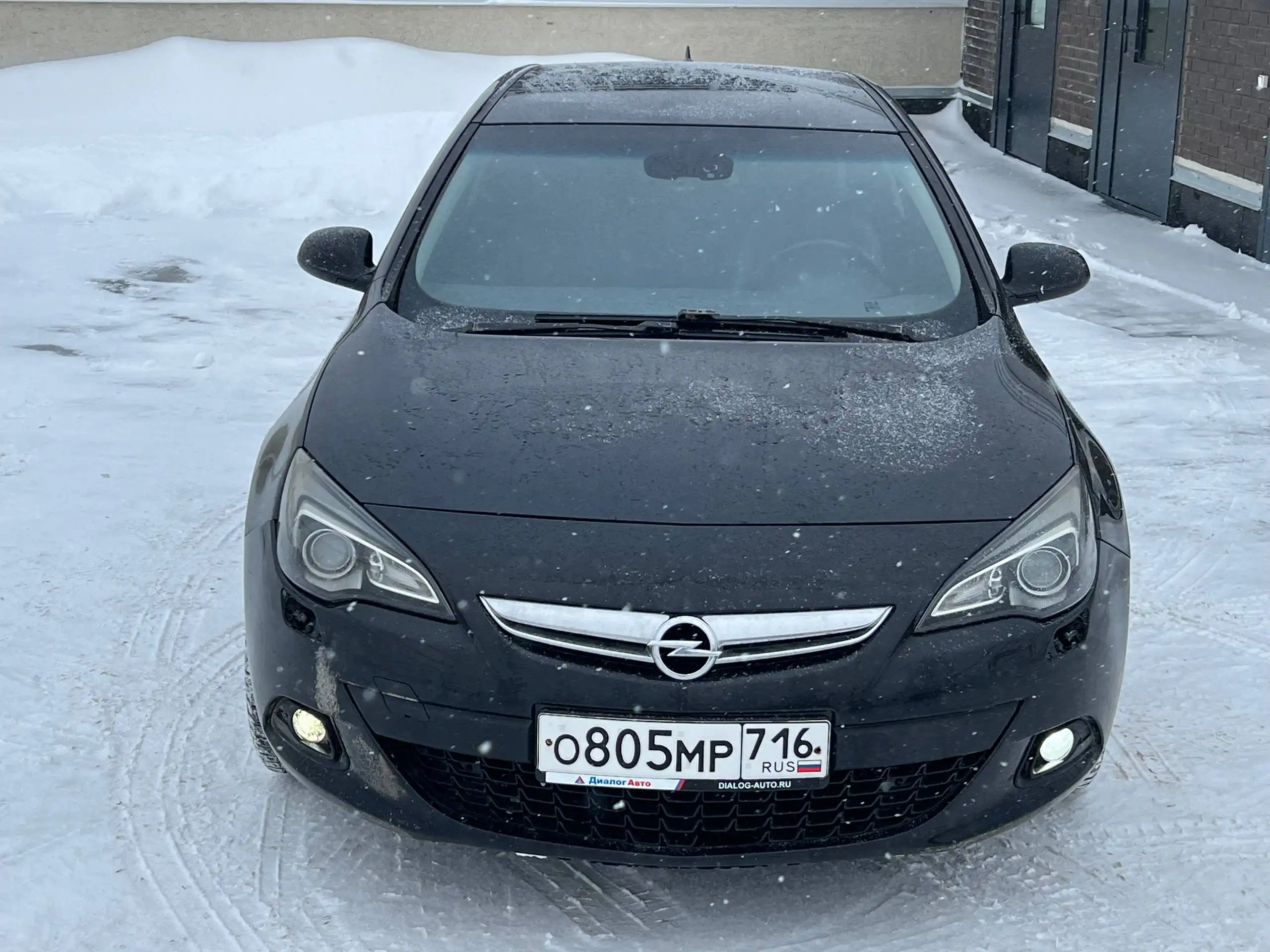 Продажа OPEL ASTRA GTC 2013 года