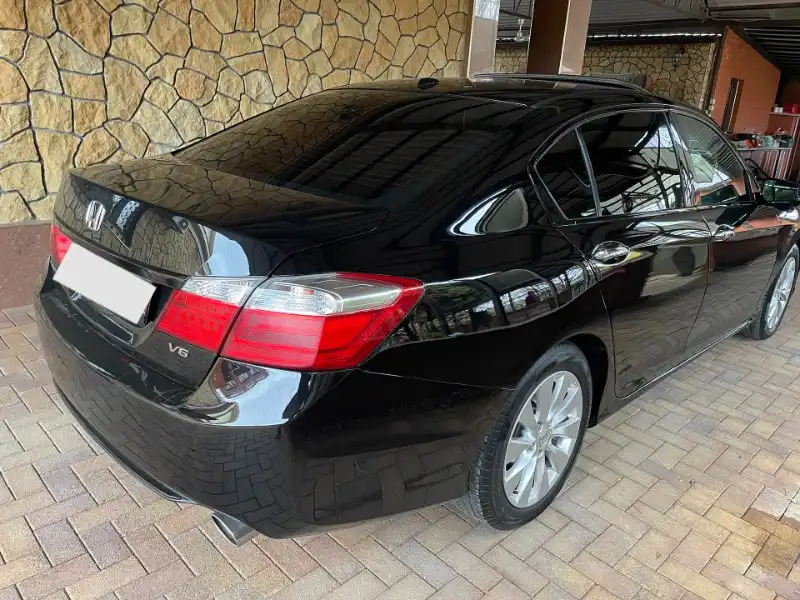 Honda Accord 9 поколение 2015