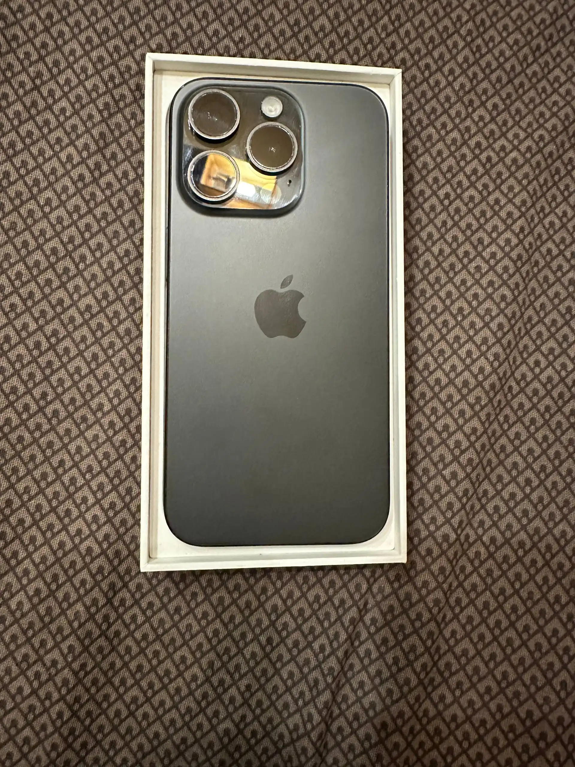 Apple iPhone 15 128GB нераскрытый