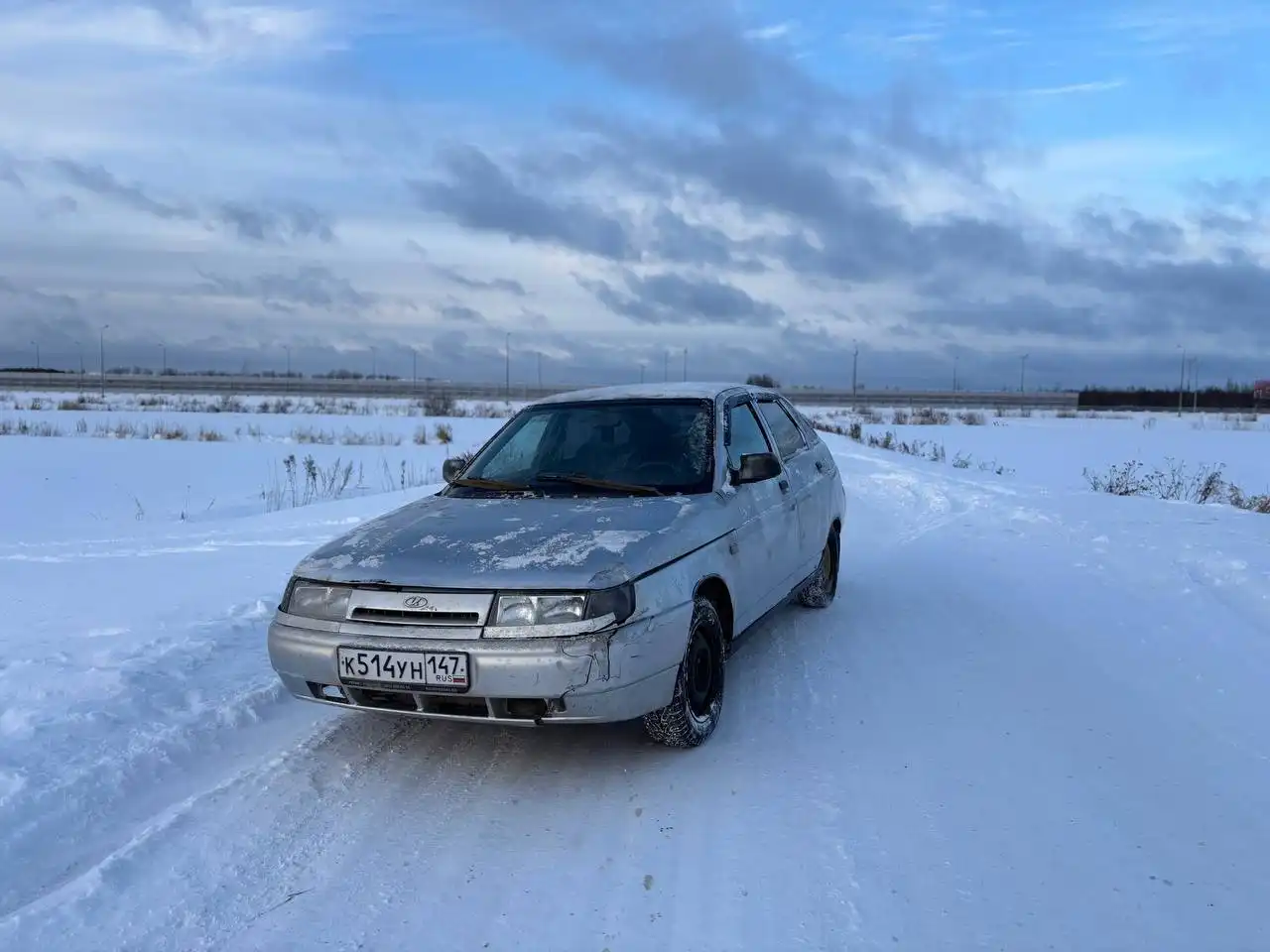 ВАЗ 2112 2006 года на двигателе 1.6 124