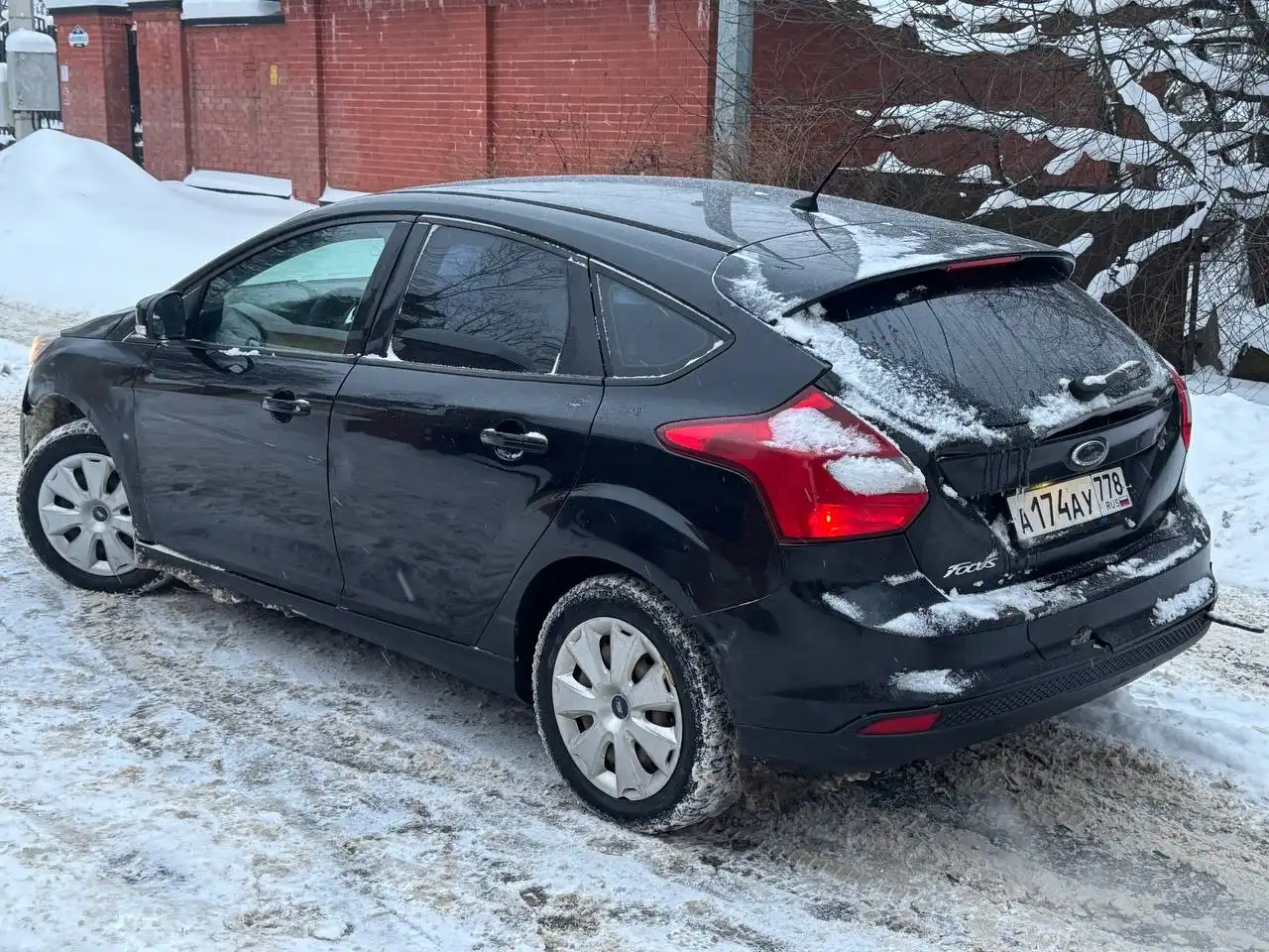 Форд Фокус 3 2011 1.6 механика - Легковые автомобили (Авто) в Санкт-Петербург