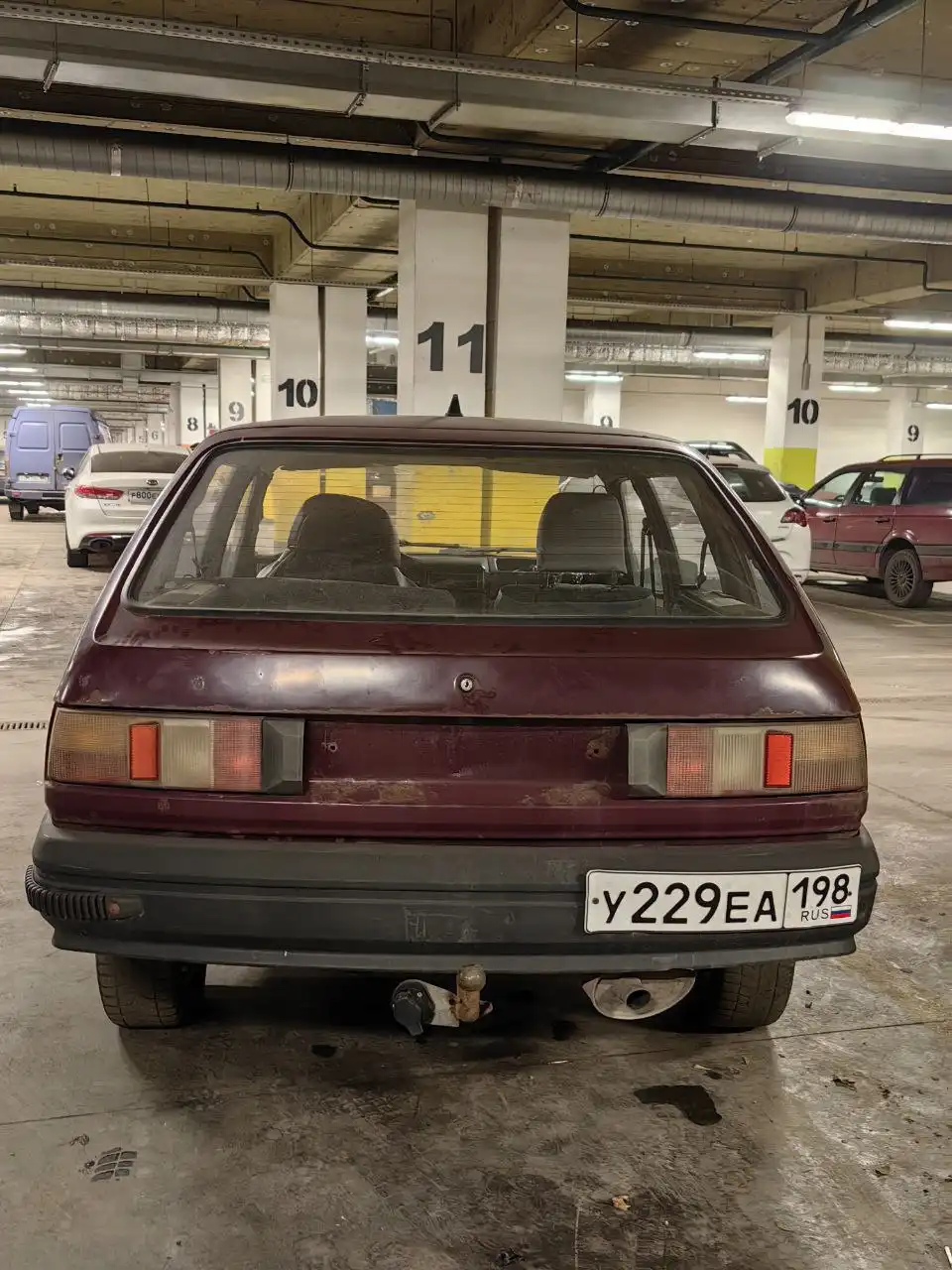 Иж Ода 1.6 с документами, кузов требует ремонта - Легковые автомобили (Авто) в Санкт-Петербург