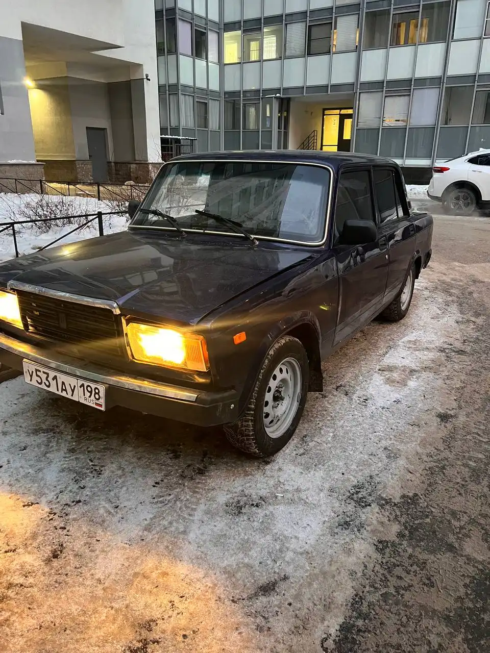 Продажа покрашенной и переваренной машины с новыми деталями - Авто в Санкт-Петербург