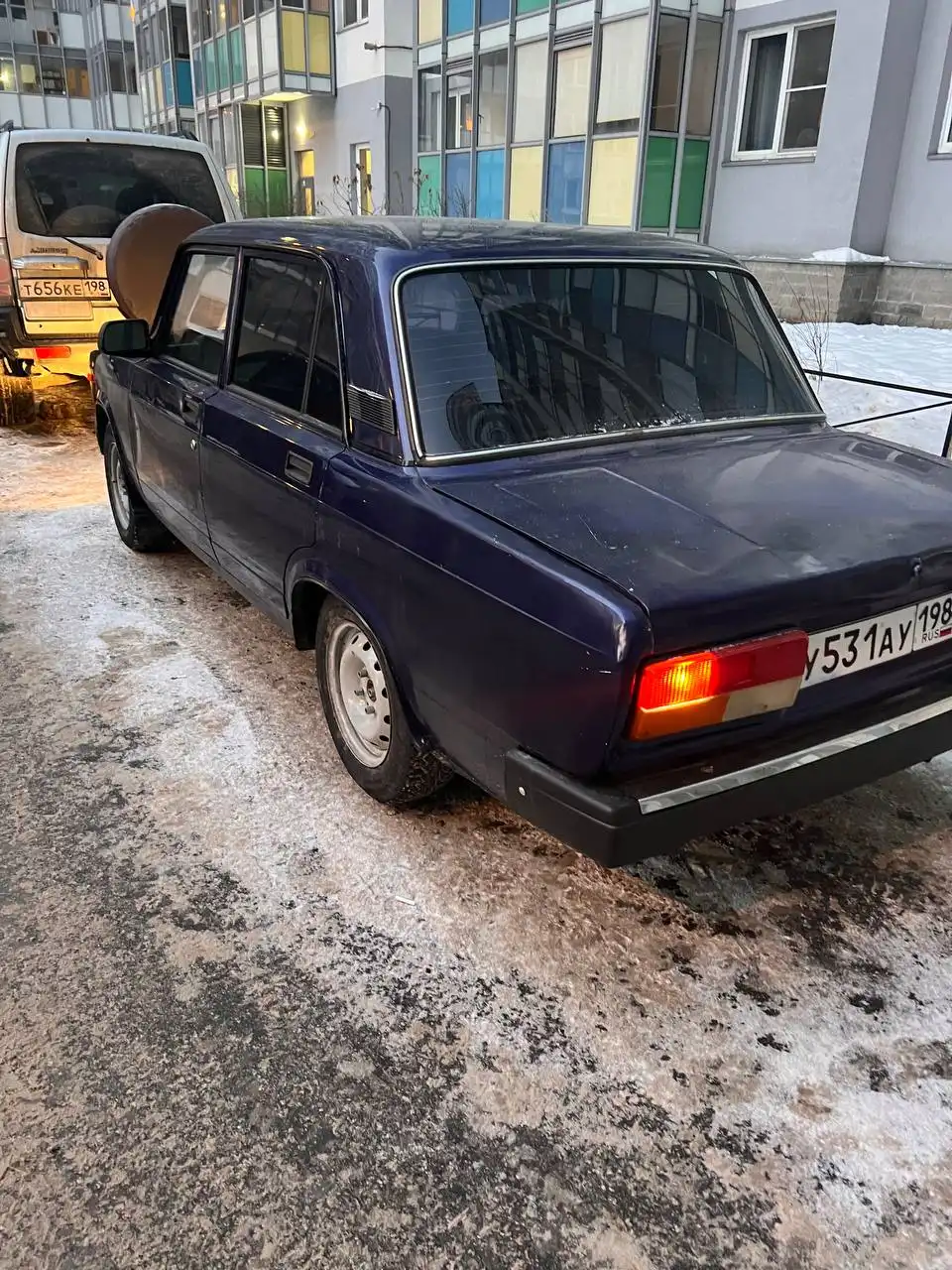 Продажа покрашенной и переваренной машины с новыми деталями - Авто в Санкт-Петербург