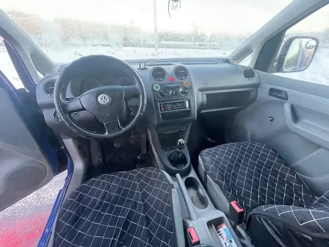 Volkswagen Caddy 2008 года в Санкт-Петербурге - Мотоциклы в Санкт-Петербург