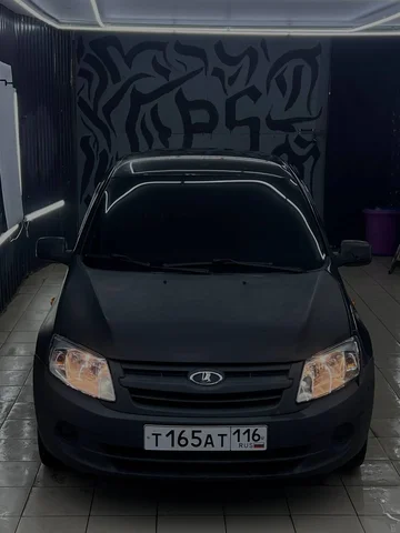 Гранта на зеленой теке 1 хозяин без рыжья - Грузовики в Санкт-Петербург