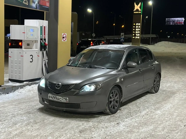 Продается Mazda 3 2006 года 1.6 АКПП - Грузовики в Казань