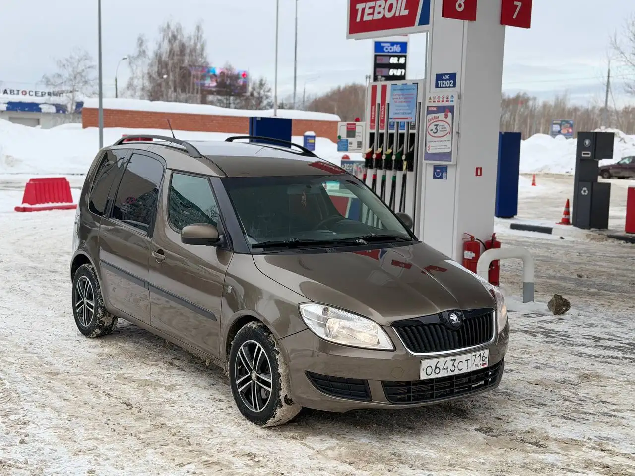 Продажа автомобиля Шкода 1.6 автомат - Легковые автомобили (Авто) в Санкт-Петербург