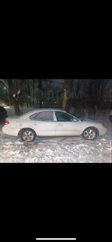 Продажа автомобиля Ford Taurus 2002 года - Авто в Санкт-Петербург