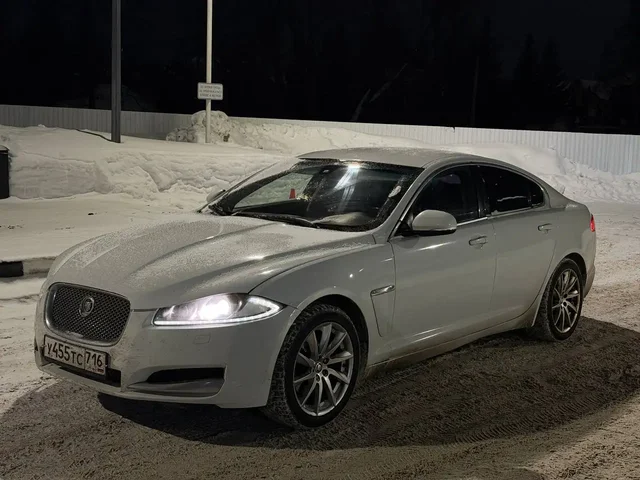 Продажа Jaguar XF 2012 года с бензиновым двигателем 3.0 - Легковые автомобили в Казань