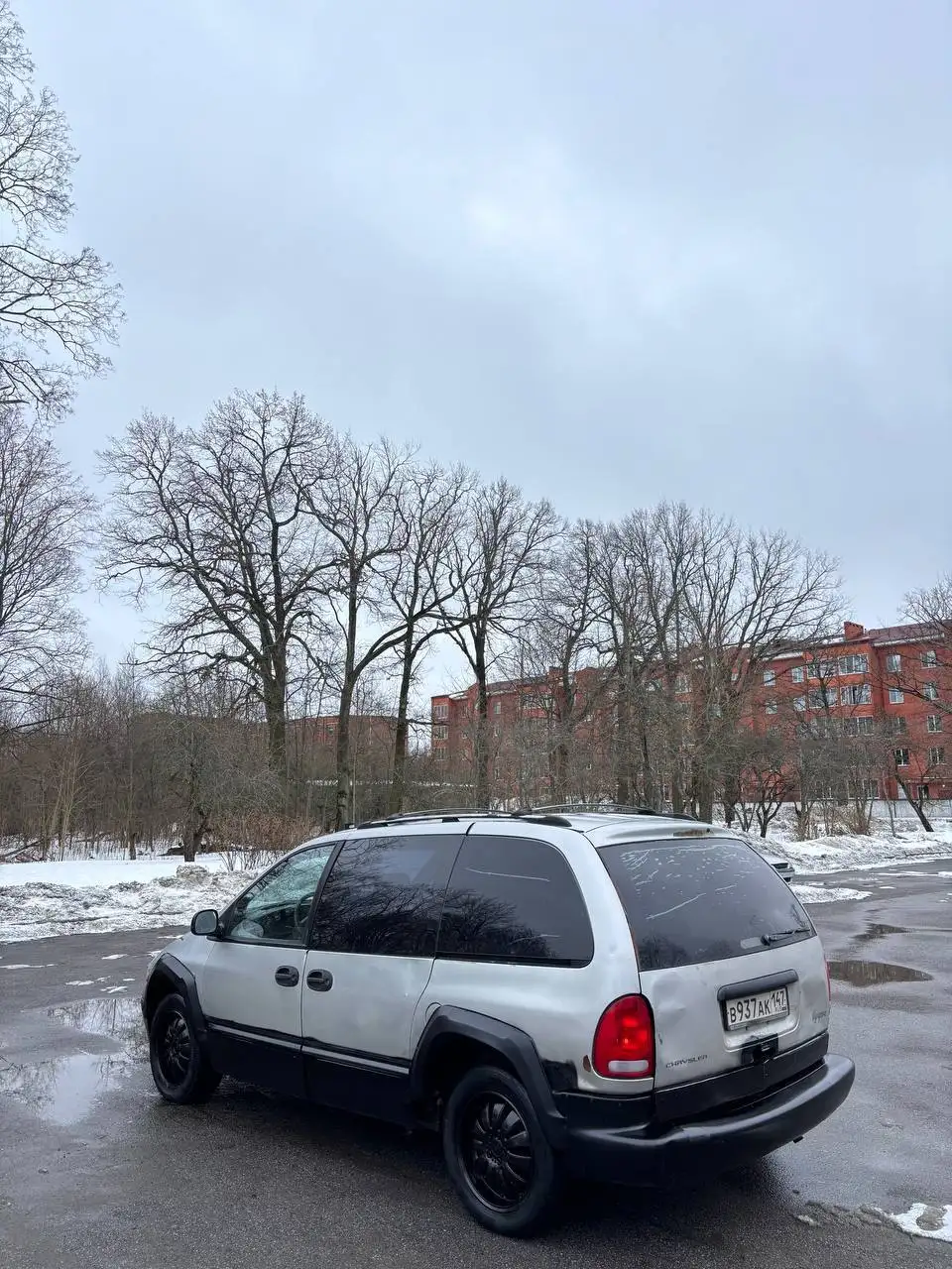 Продам Chrysler Voyager/Dodge Caravan 2000 года 2.4 AT - Минивэны (Авто) в Санкт-Петербург