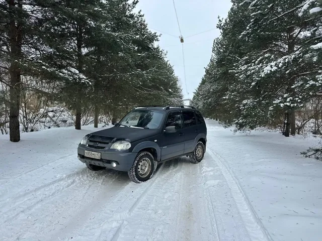 Chevrolet NIVA 2013 года в отличном состоянии - Авто в Санкт-Петербург