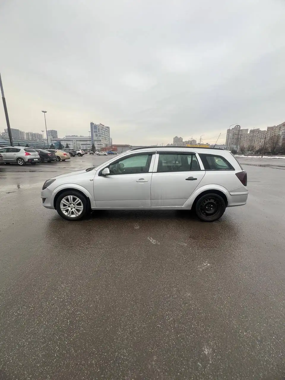 Opel Astra 2008 1.3 дизель механика - Авто в Санкт-Петербург