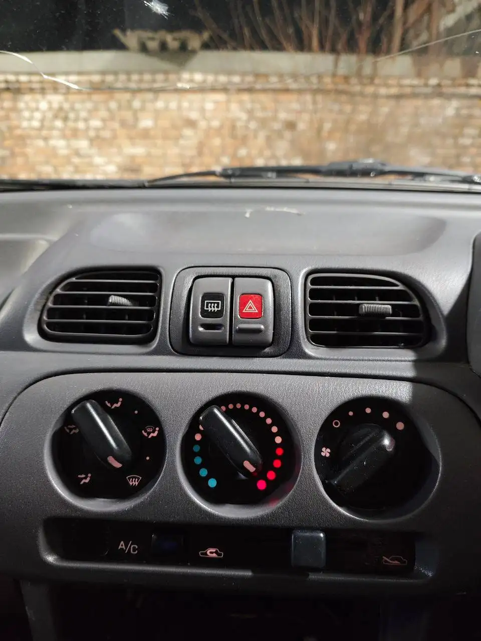 Продажа Nissan MARCH 2001 года - Легковые автомобили (Авто) в Санкт-Петербург