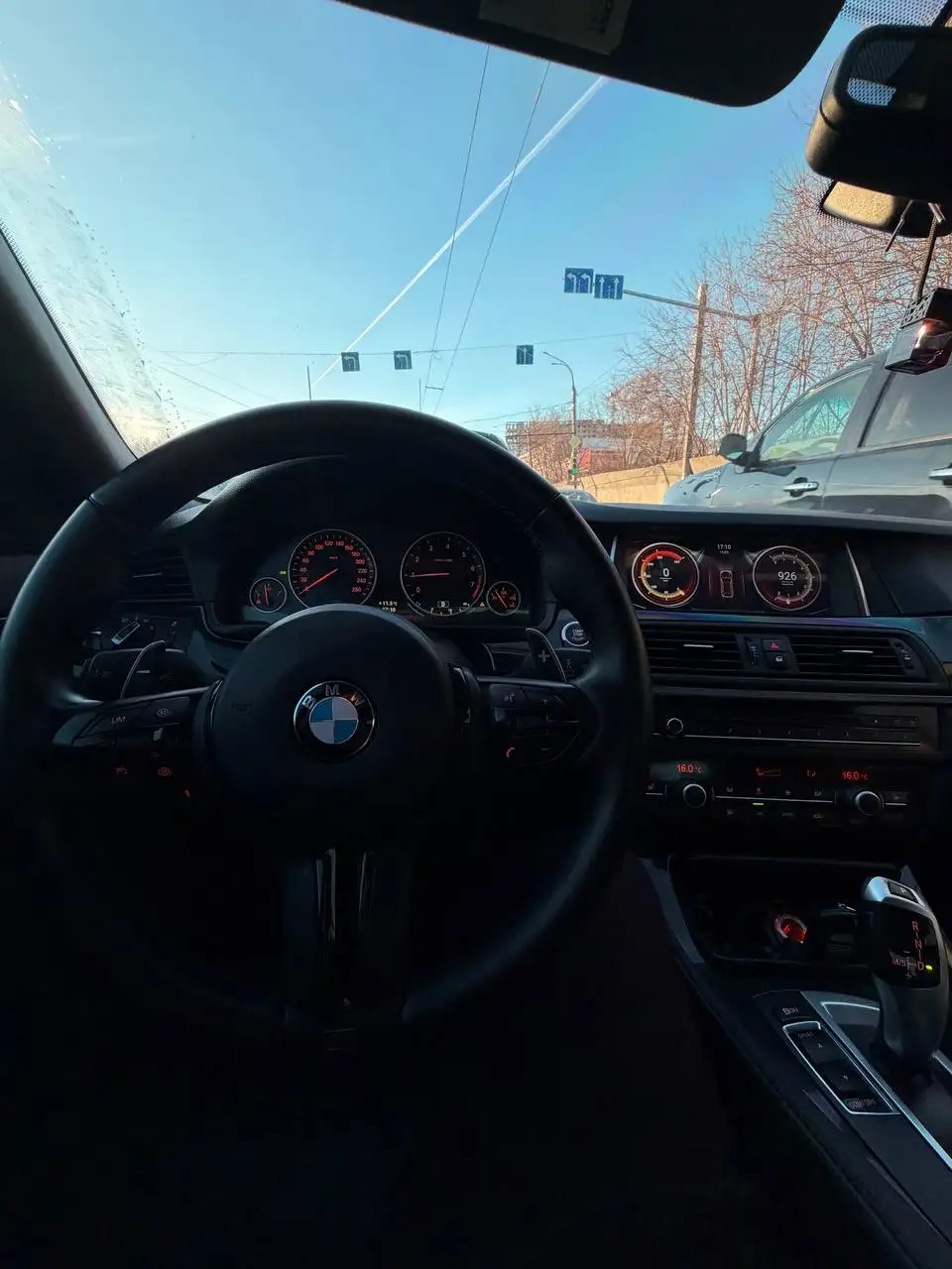 Продажа автомобиля с пробегом - Авто в Санкт-Петербург