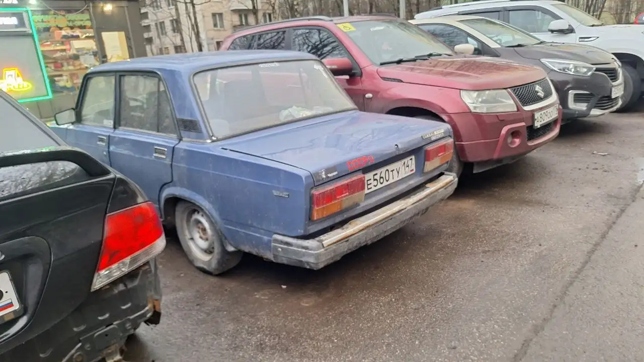 ВАЗ 2107 2004 года - Легковые автомобили (Авто) в Санкт-Петербург