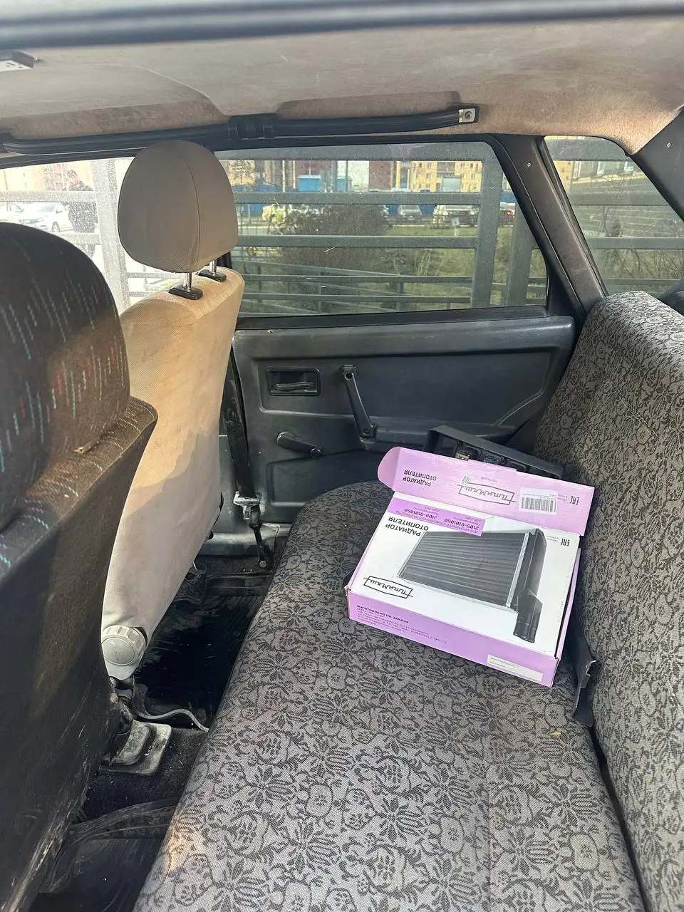 Продается автомобиль с документами и неисправностью тормозов - Авто в Санкт-Петербург