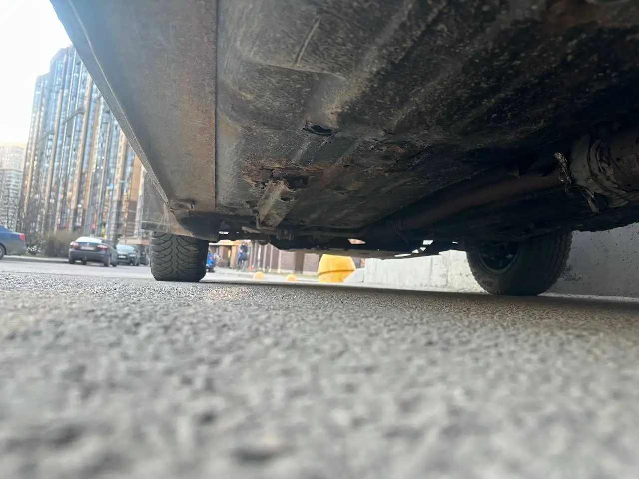 Продается автомобиль с документами и неисправностью тормозов - Авто в Санкт-Петербург