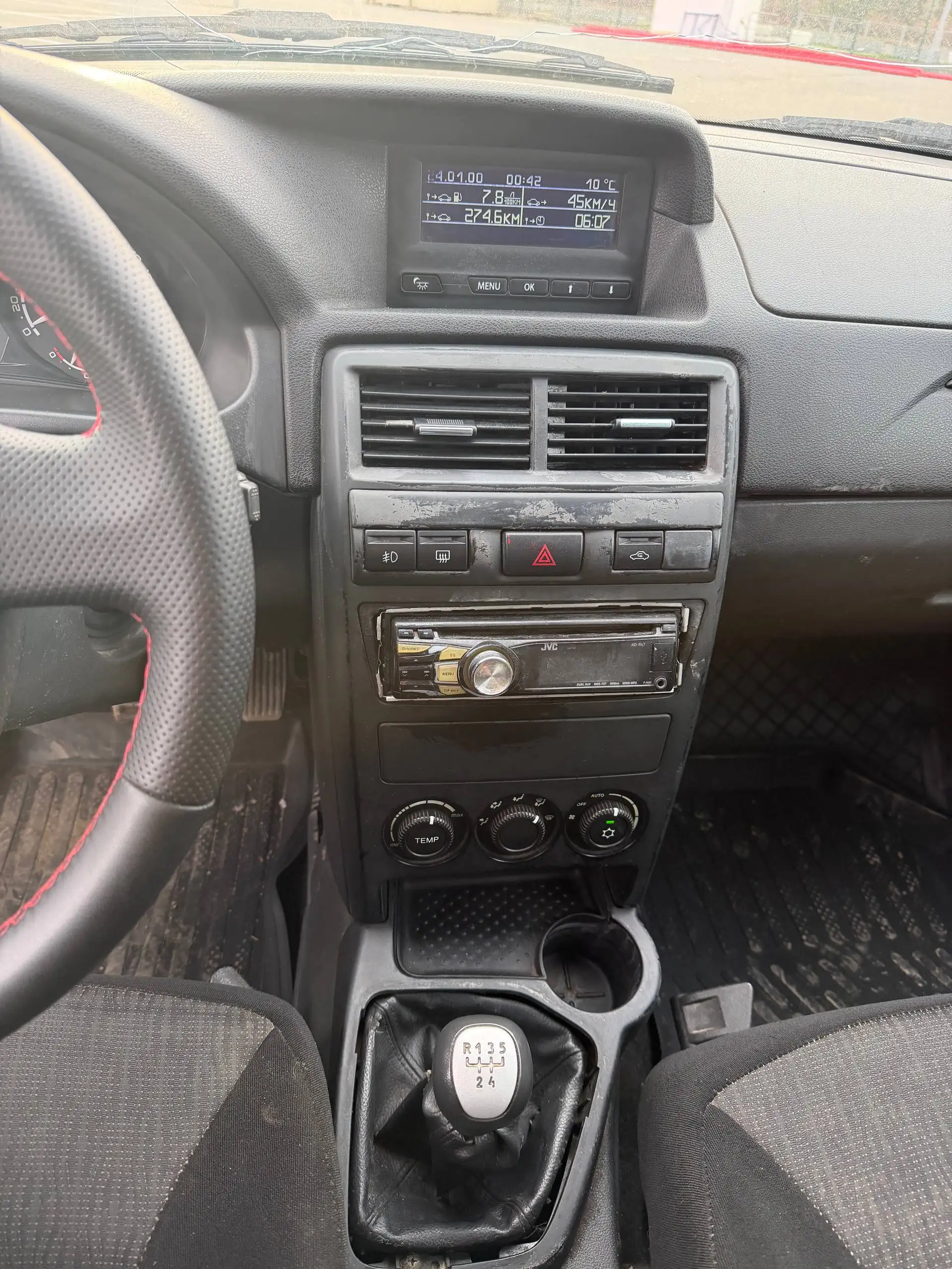 Продам Lada Priora 2 универсал 2015 года - Легковые автомобили (Авто) в Казань