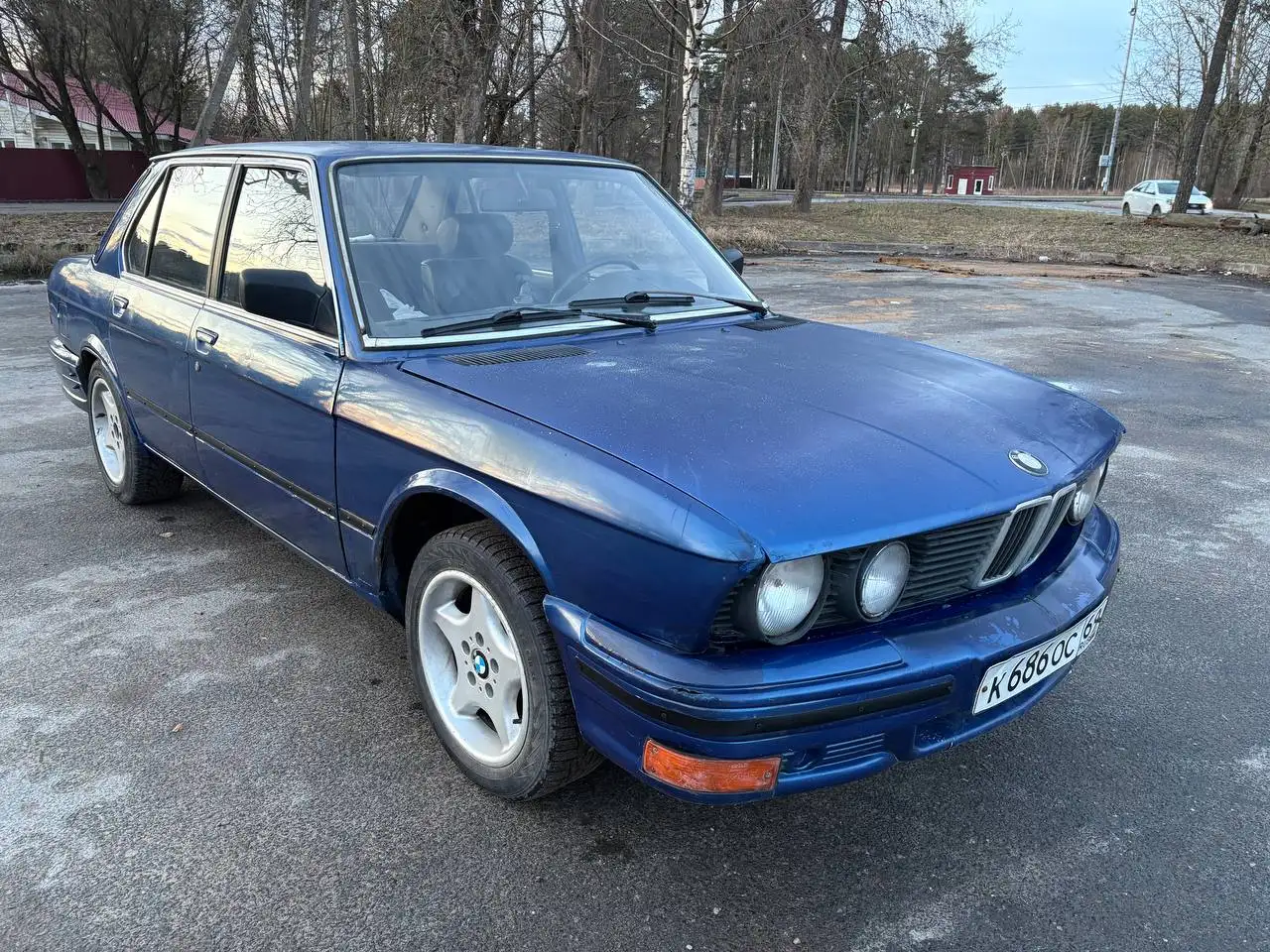 Продажа БМВ 5 серии Е28 1984 года выпуска - Авто в Санкт-Петербург