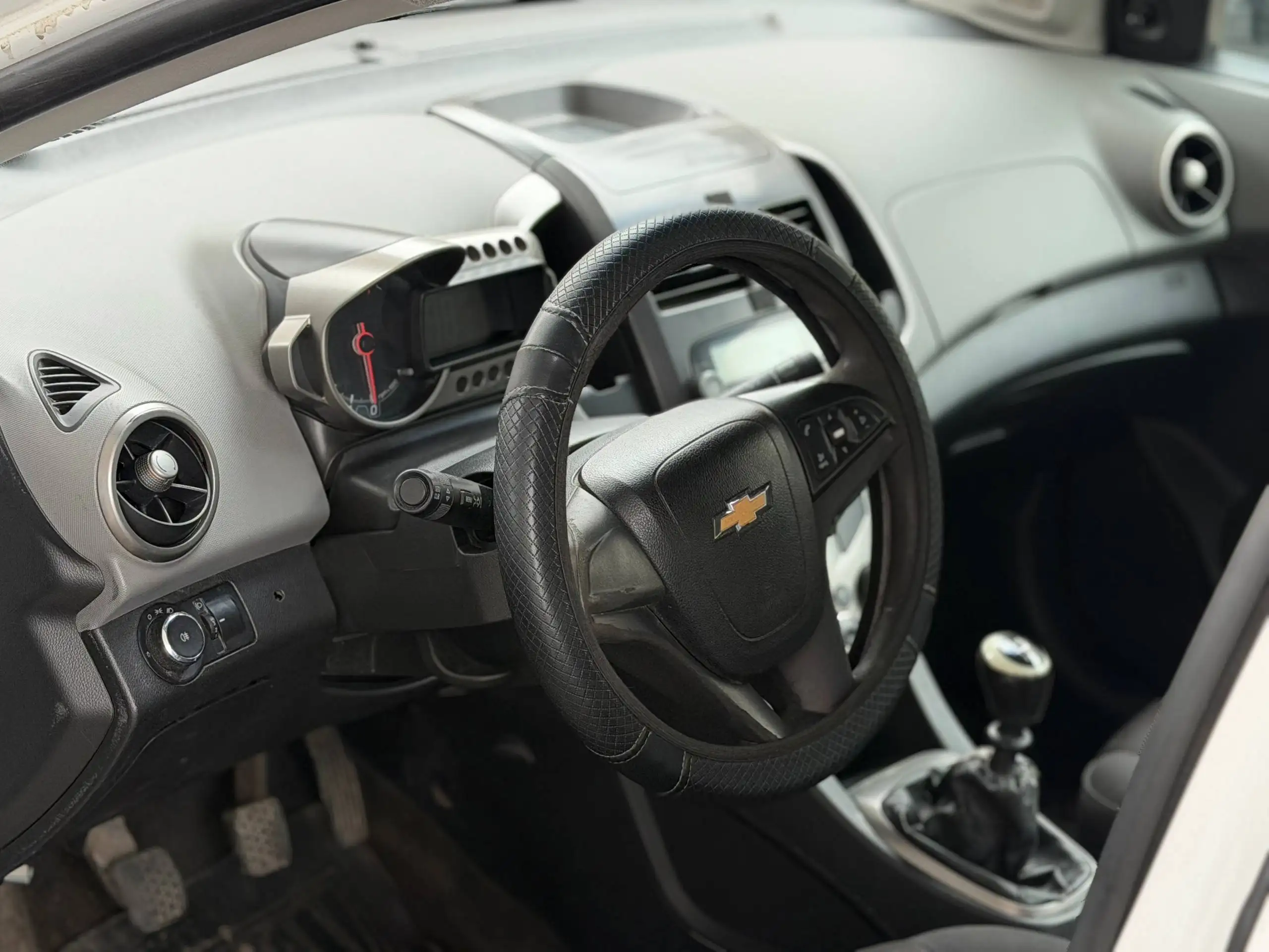 Продажа Chevrolet Aveo 1.6 А.Т 2014 года - Легковые автомобили (Авто) в Казань