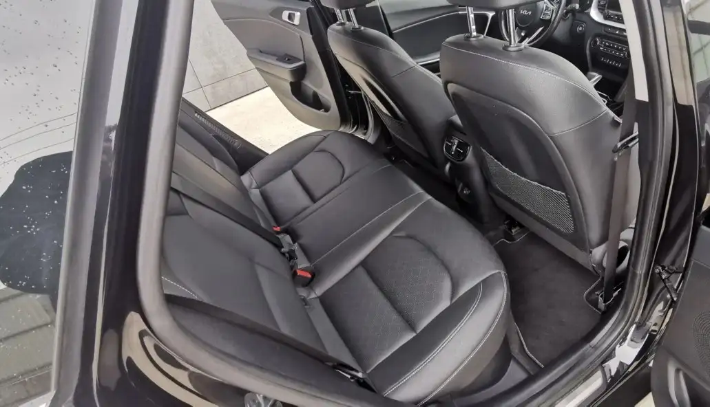 Продажа Kia Ceed 2021, гибрид, универсал - Легковые автомобили (Авто) в Санкт-Петербург