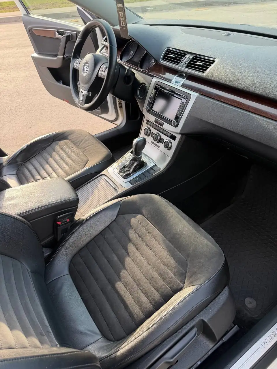 Volkswagen PASSAT (B7) 2013 года с пробегом 200 000 км - Легковые автомобили (Авто) в Санкт-Петербург