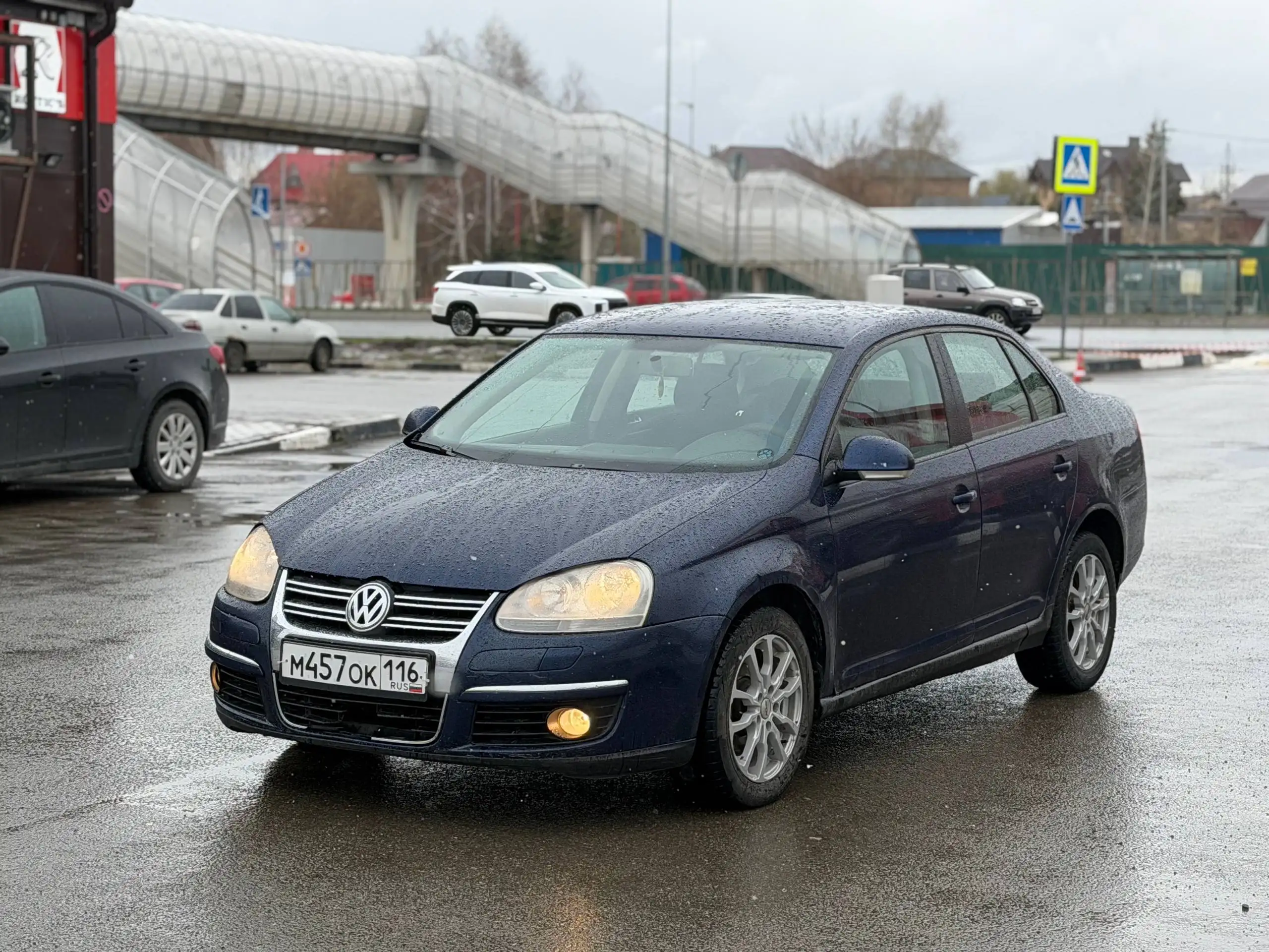 VOLKSWAGEN JETTA 2009 1.6 AT - Легковые автомобили (Авто) в Казань