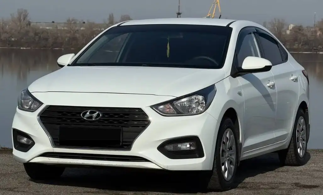 Hyundai Solaris 2017 - Hyundai Solaris (Авто) в Санкт-Петербург