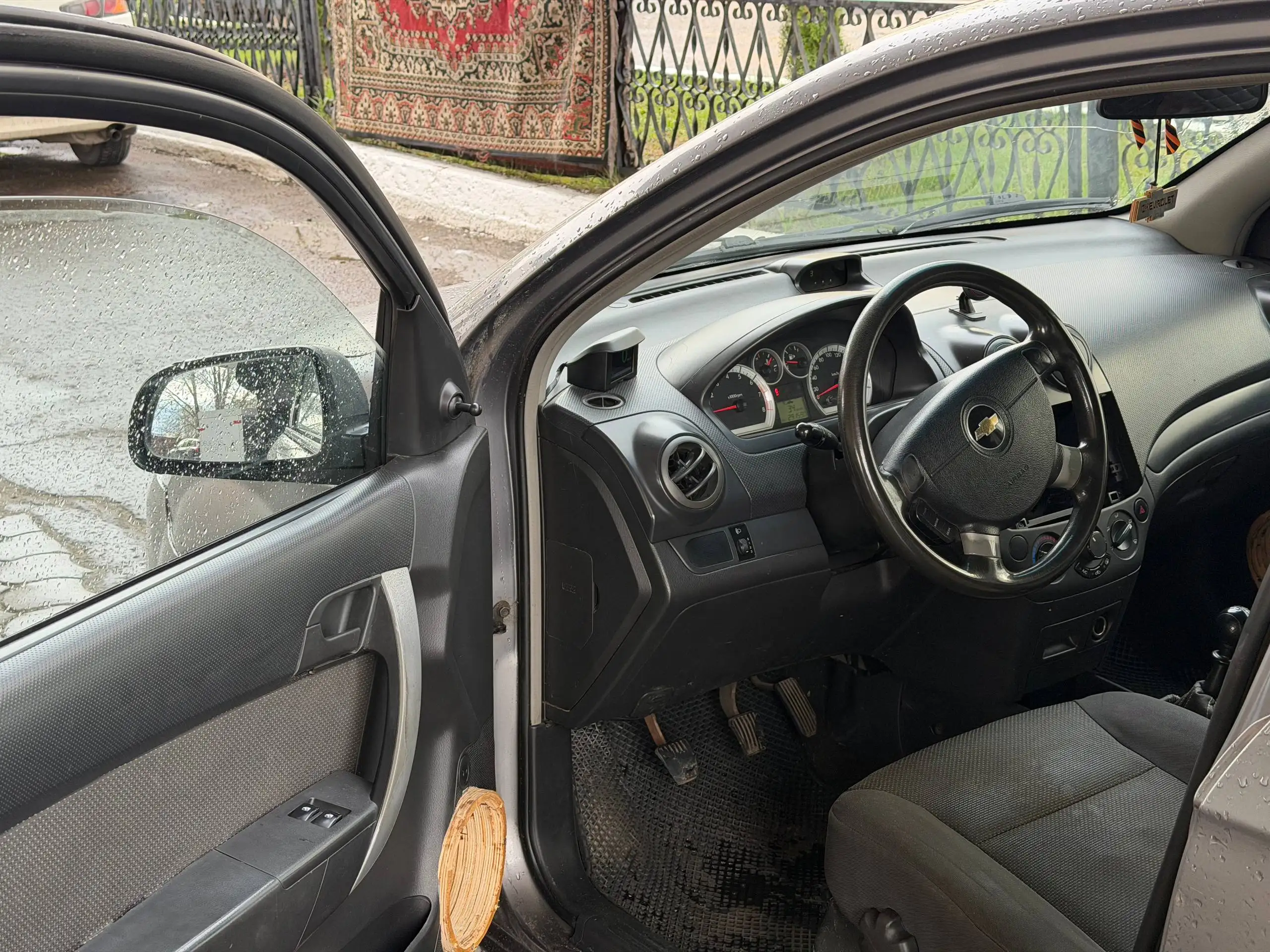 Chevrolet Aveo 1.6 МТ 2007 - Авто в Казань