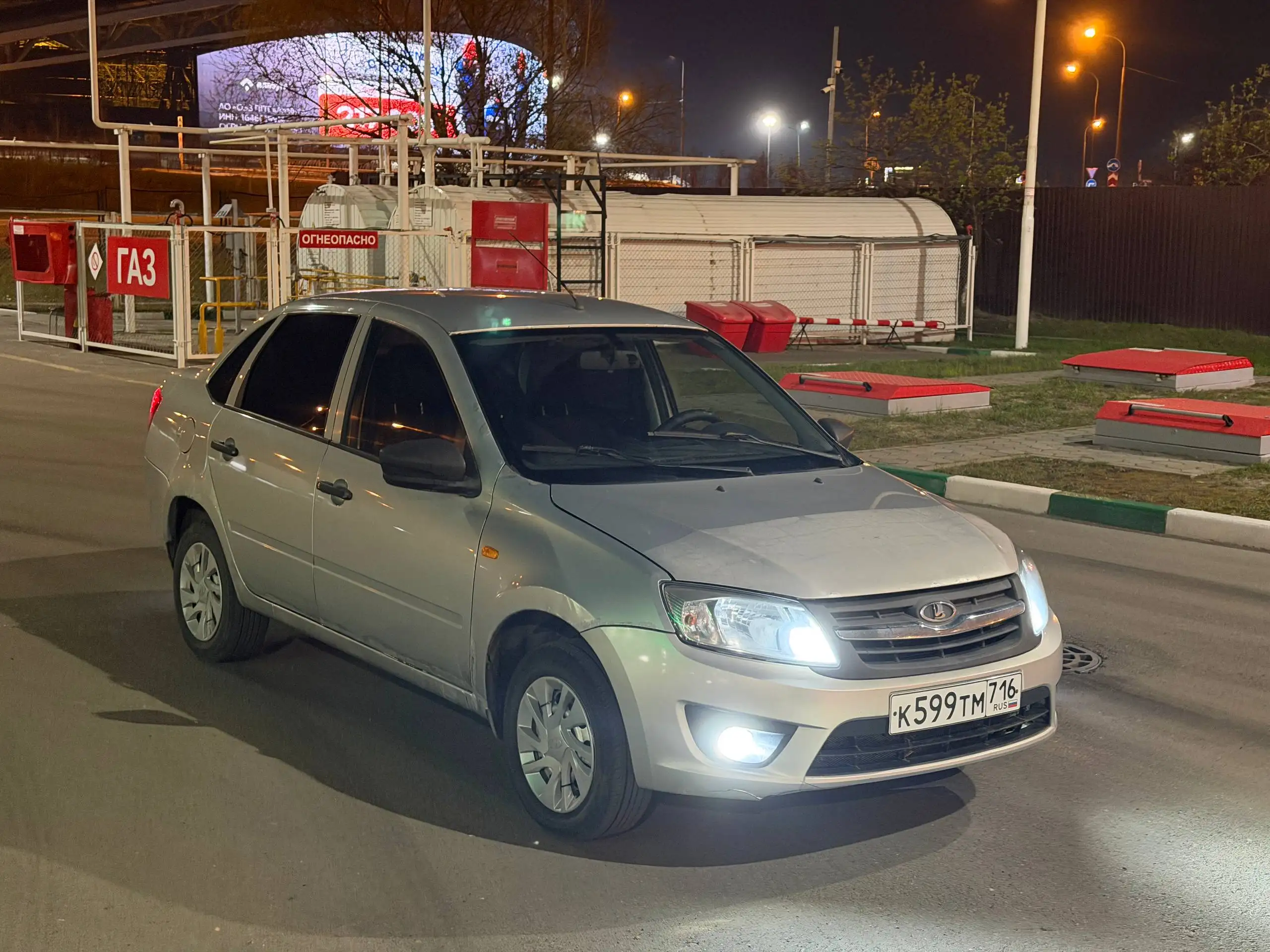 Лада Гранта 2015 - Легковые автомобили (Авто) в Казань