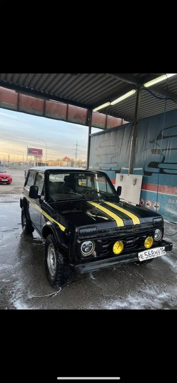 Автомобиль 1990 года - Авто в Санкт-Петербург