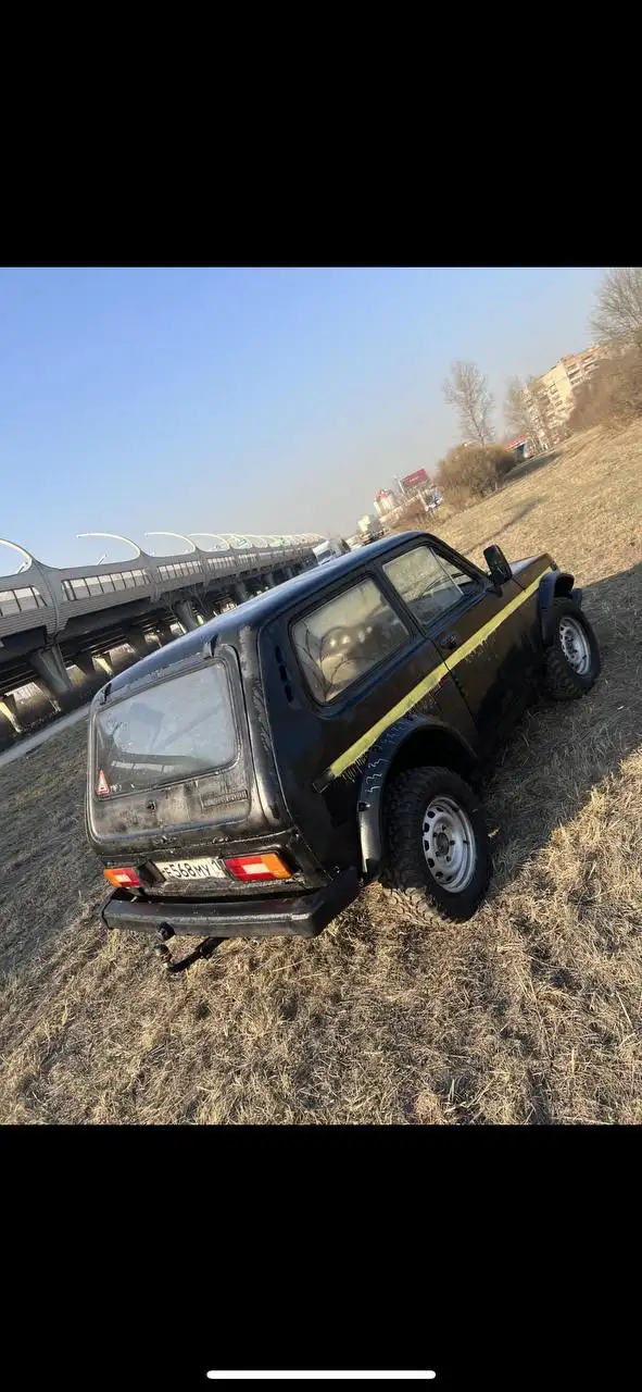 Автомобиль 1990 года - Авто в Санкт-Петербург