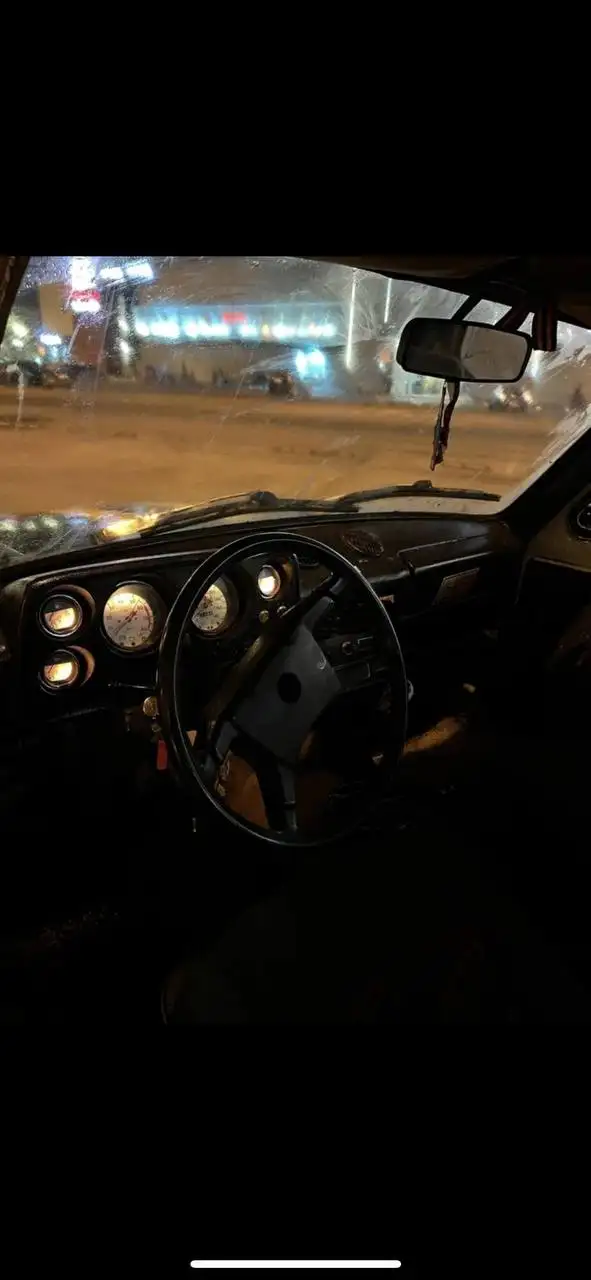 Автомобиль 1990 года - Авто в Санкт-Петербург