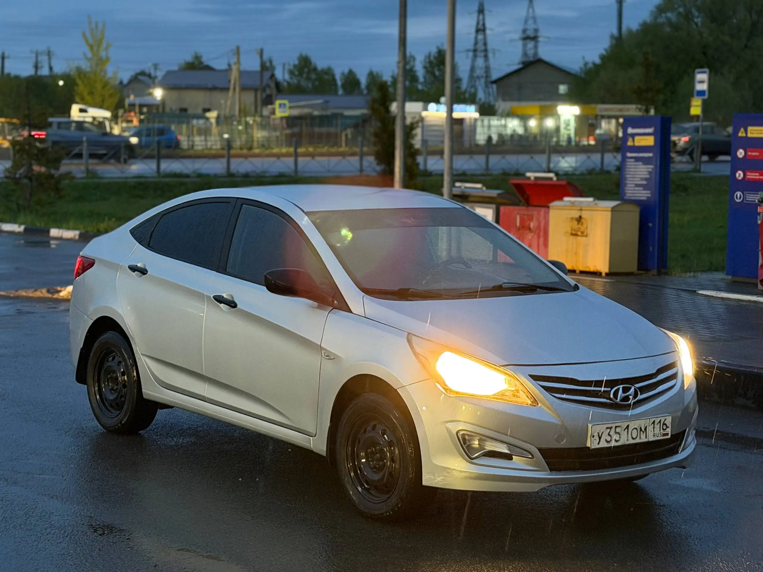 Hyundai Solaris 2015 1.4 МТ - Легковые автомобили (Авто) в Казань