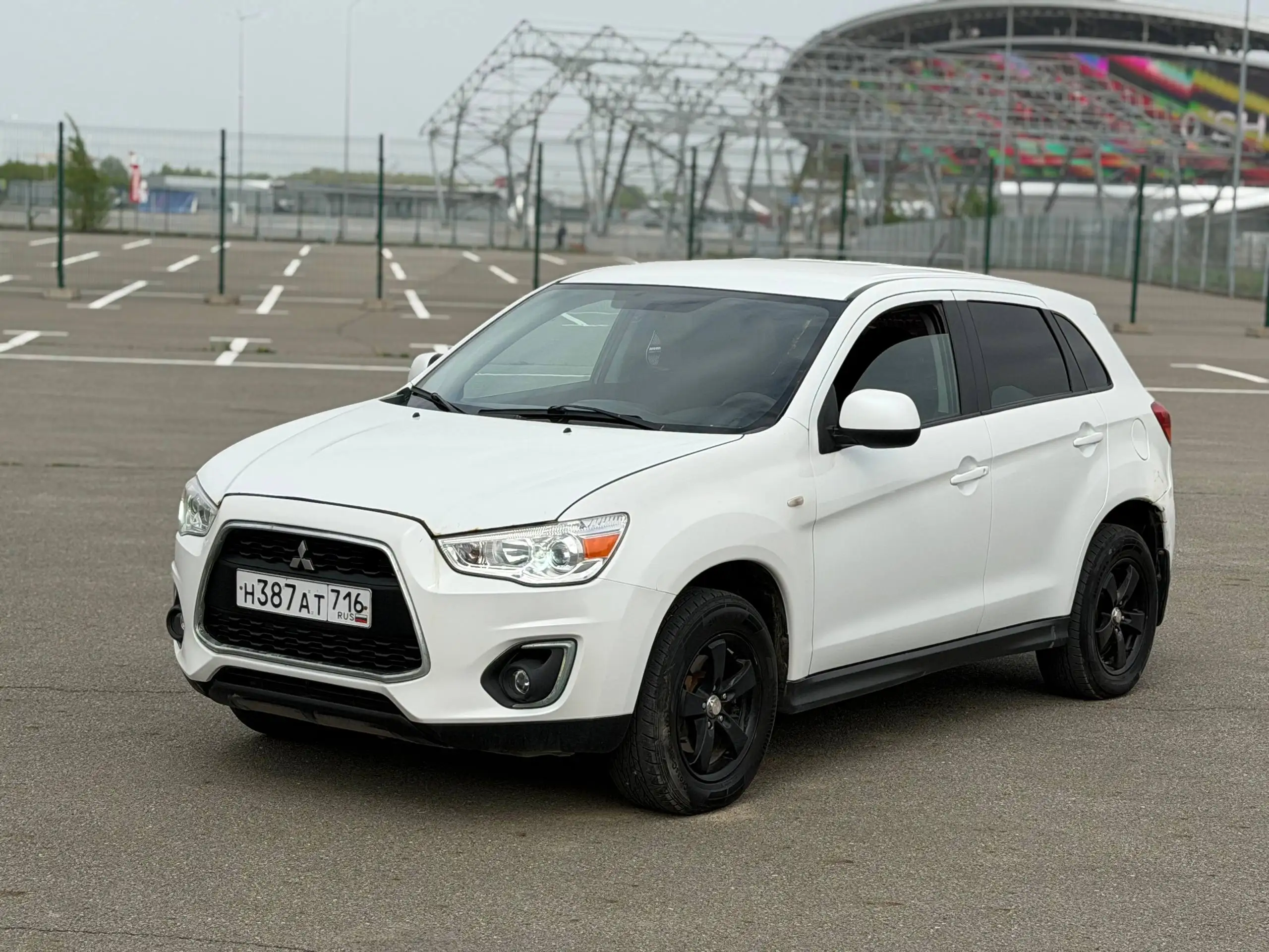 Mitsubishi ASX Рестайлинг 2014 1.6МТ - Легковые автомобили (Авто) в Казань