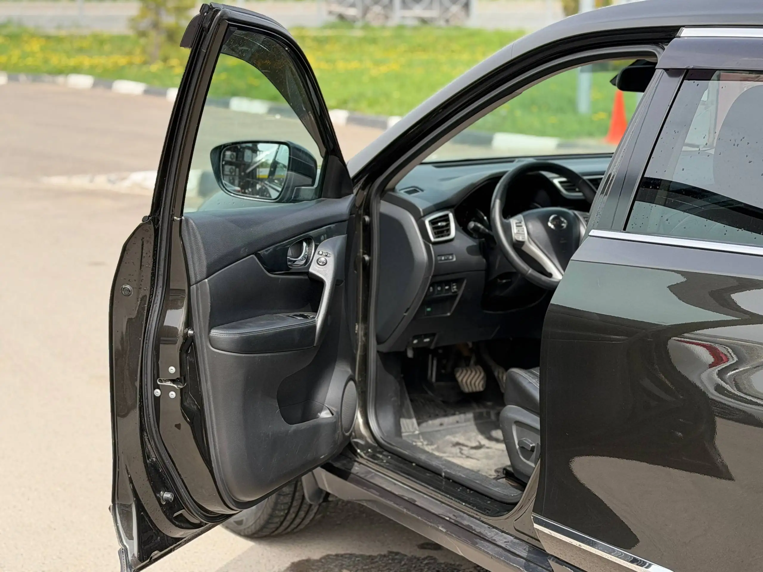 NISSAN X-Trail 2017 2.0 ВАРИАТОР - Внедорожники (Авто) в Казань