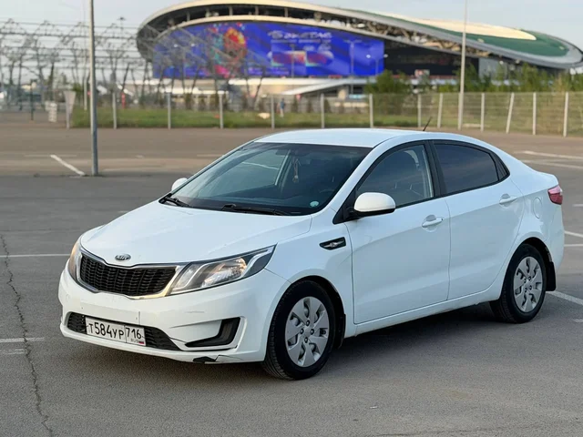 KIA RIO 1.4 АТ 2013 - ВАЗ (Lada) 2107 в Казань