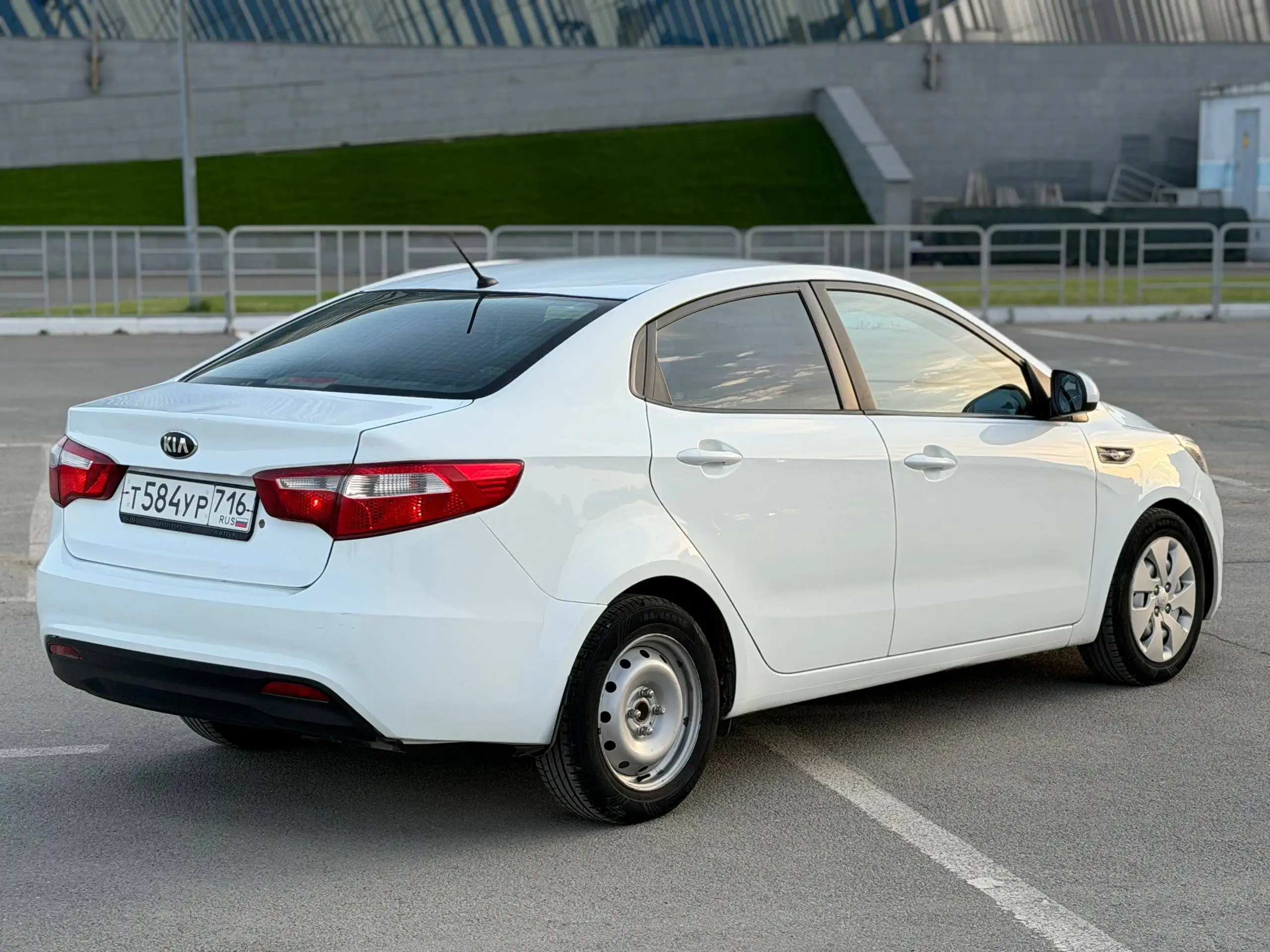 KIA RIO 1.4 АТ 2013 - Легковые автомобили (Авто) в Казань
