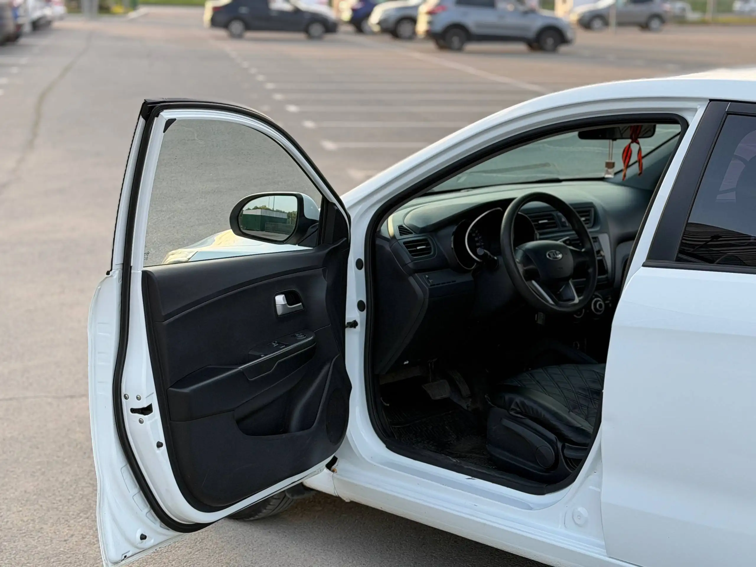 KIA RIO 1.4 АТ 2013 - Легковые автомобили (Авто) в Казань