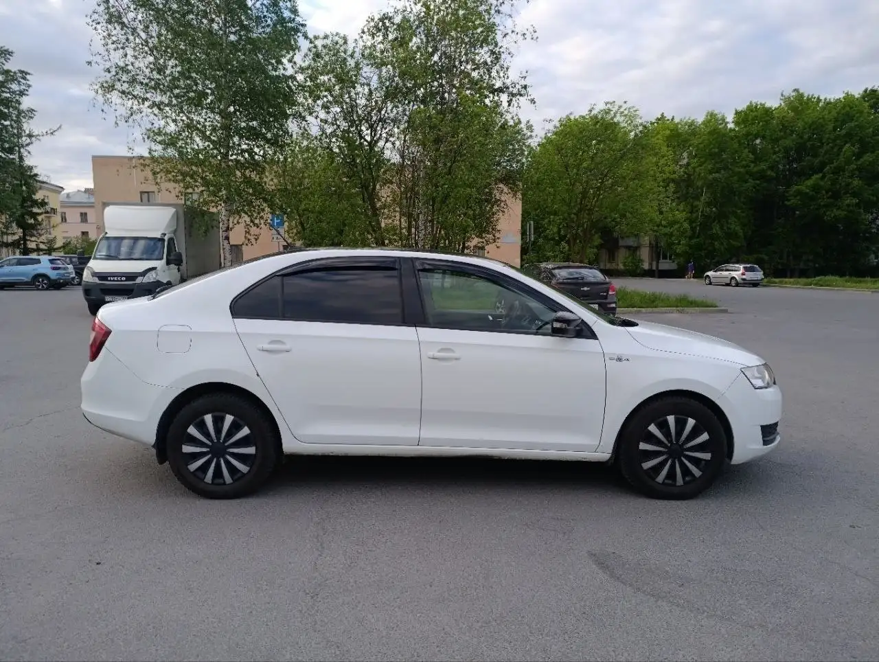 Skoda Yeti 1.6 MT 2018 HOCKEY EDITION - Легковые автомобили (Авто) в Санкт-Петербург