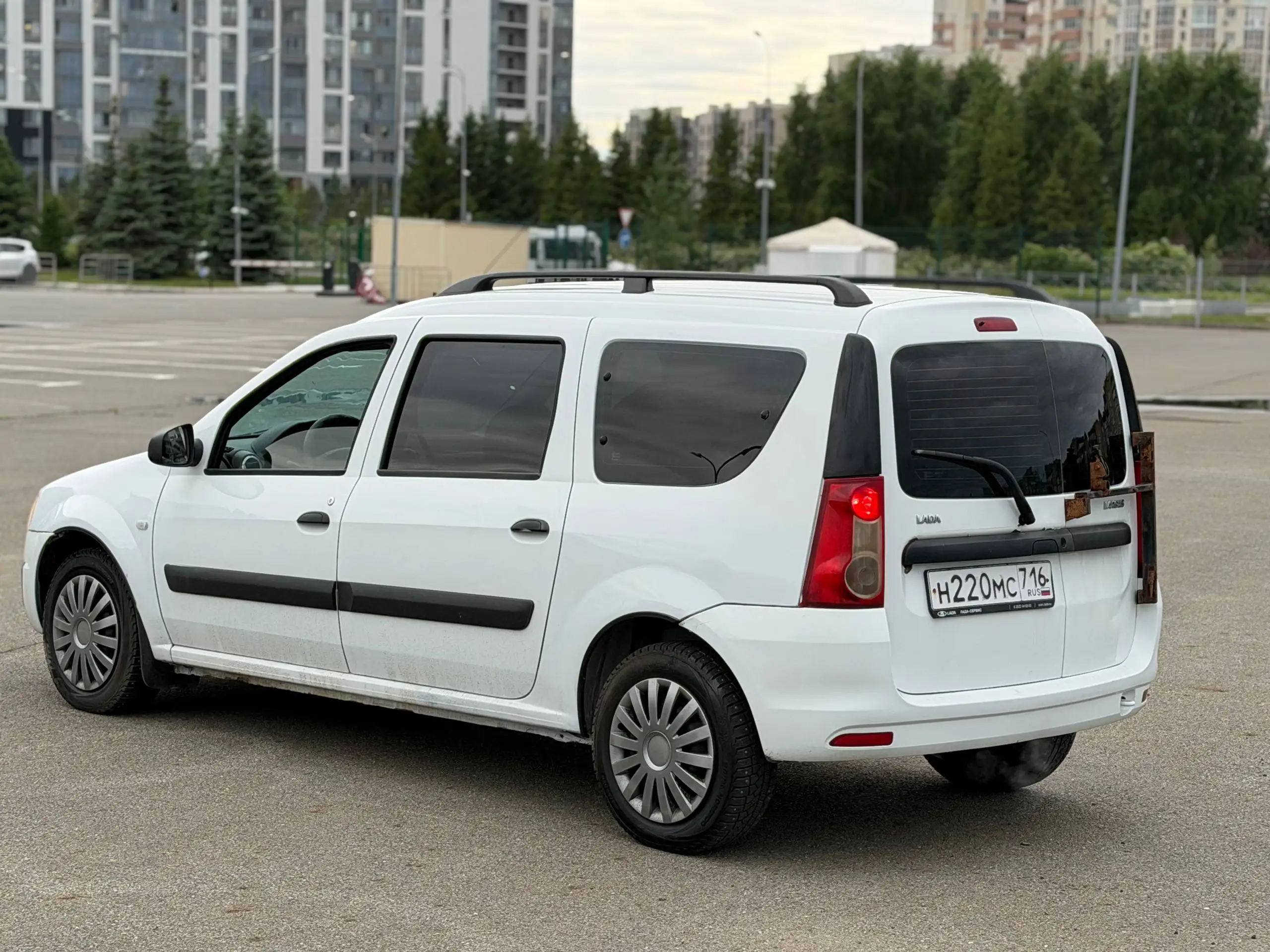 Lada Largus 1.6 2019 - Легковые автомобили (Авто) в Казань